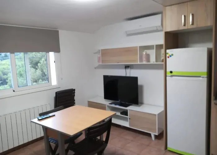 Ideal With Pool In *