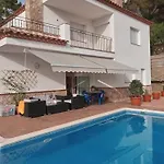 Ideal With Pool In Апартаменты